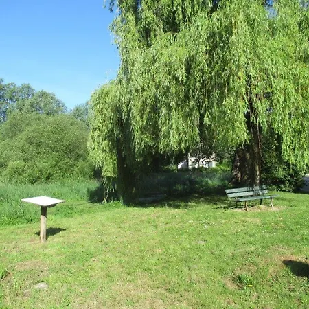 6 Grenouillere La Madelaine-sous-Montreuil